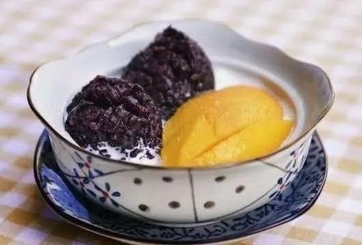 有家甜品中式糖水铺